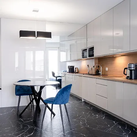 Rentplanet - Apartamenty Ovo Wrocław Zewnętrze zdjęcie