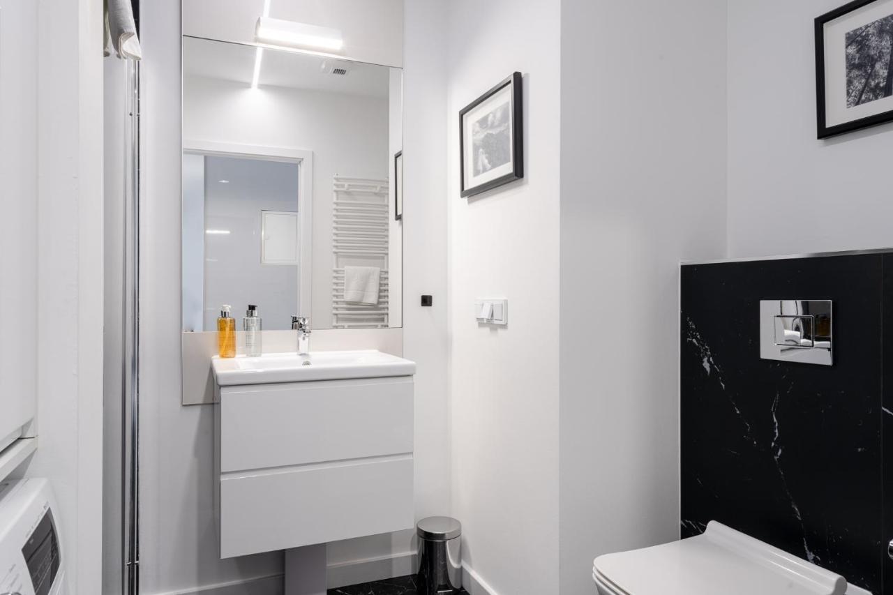 Apartament Rentplanet - Ovo *